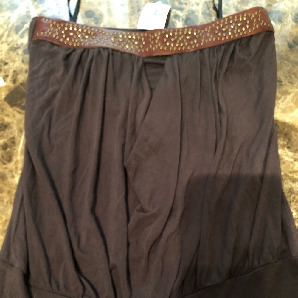 Brown strapless tank